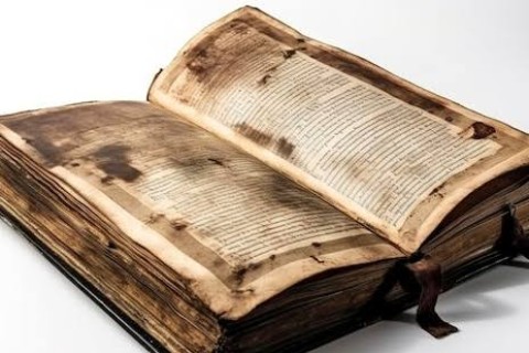 Achamos o livro de Deus